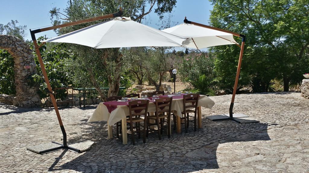 Agriturismo Tenuta La Siesta Gallipoli Buitenkant foto